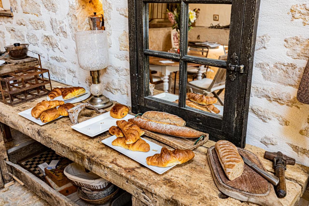 Le Domaine Des Carriers Bed & Breakfast Chevroches Luaran gambar