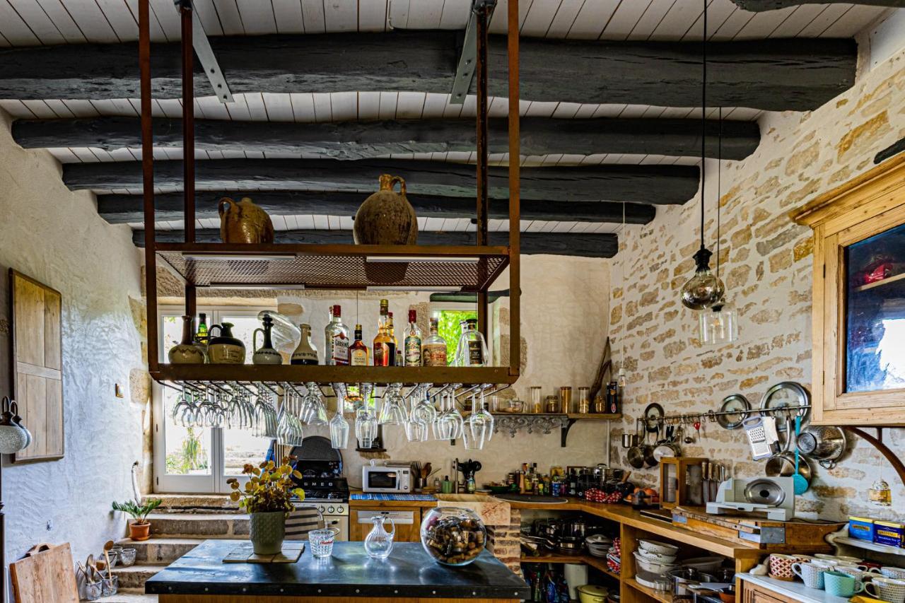 Le Domaine Des Carriers Bed & Breakfast Chevroches Luaran gambar