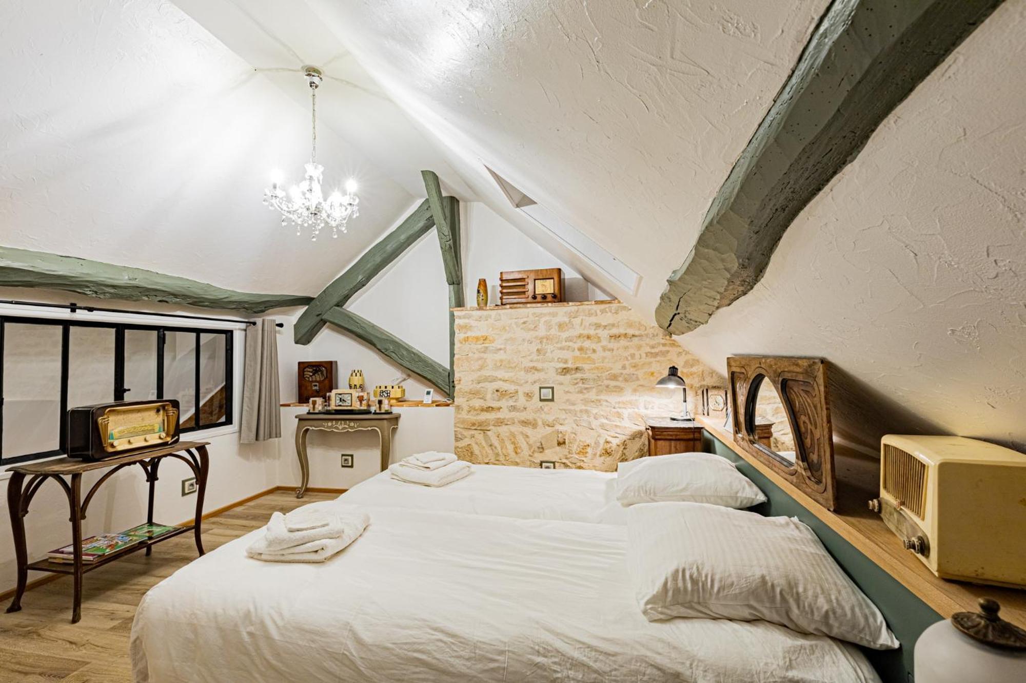 Le Domaine Des Carriers Bed & Breakfast Chevroches Bilik gambar